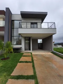 Sobrado com 3 Quartos à venda, 176m² no Porteira Preta, Mogi das Cruzes