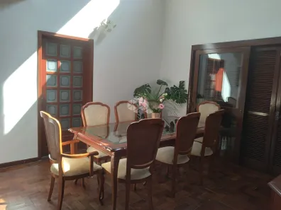 Casa com 3 Quartos à venda, 240m² no Vila João Pessoa, Porto Alegre