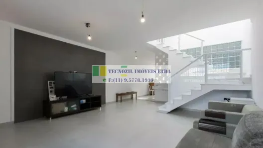 Sobrado com 2 Quartos à venda, 177m² no Vila Firmiano Pinto, São Paulo