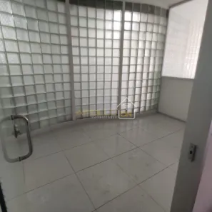 Ponto Comercial para alugar, 250m² no Centro, Santos