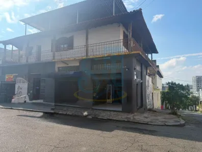 Ponto Comercial para alugar, 110m² no Santa Tereza, Belo Horizonte