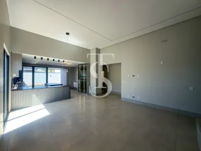 Casa com 3 Quartos para alugar, 229m² no Residencial Goiânia Golfe Clube, Goiânia