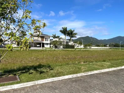 Lote/Terreno à venda, 386m² no Campeche, Florianópolis
