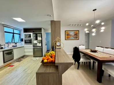 Apartamento com 3 Quartos à venda, 120m² no Estreito, Florianópolis
