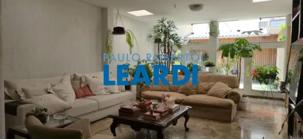 Casa com 4 Quartos à venda, 240m² no Jardim Paulistano, São Paulo