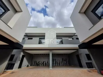Casa de Condomínio com 3 Quartos à venda, 140m² no Parque Residencial Rita Vieira, Campo Grande