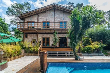 Sobrado com 3 Quartos à venda, 400m² no Pinheiros Tênis Village, Cotia