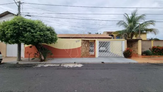 Casa com 3 Quartos à venda, 240m² no Jardim Aclimação, Araraquara