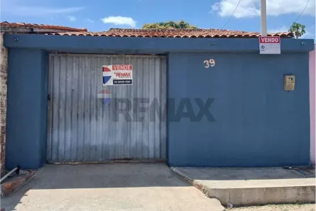 Casa com 2 Quartos à venda, 142m² no Alto Santa Maria, Parnaíba