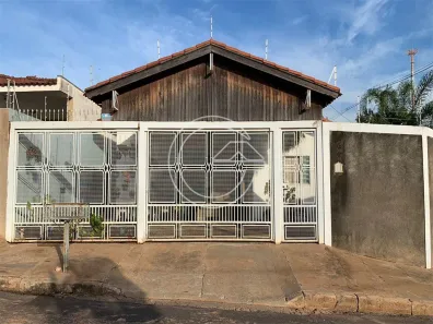 Casa com 2 Quartos à venda, 125m² no Centro, Marília