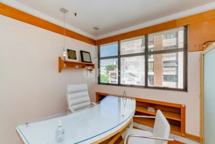 Sala Comercial à venda, 38m² no Auxiliadora, Porto Alegre