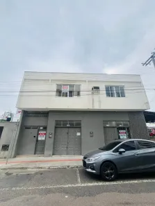 Apartamento com 3 Quartos para alugar, 141m² no Centro, Criciúma