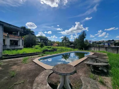 Casa com 4 Quartos à venda, 390m² no Esplanada, Divinópolis