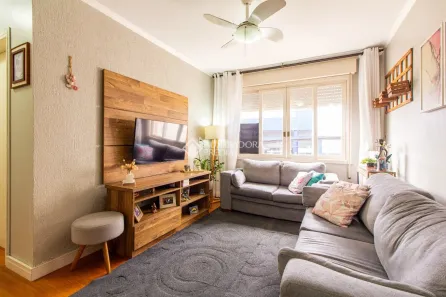 Apartamento com 2 Quartos à venda, 64m² no Navegantes, Porto Alegre