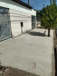 Casa com 2 Quartos para venda ou aluguel, 930m² no Santa Terezinha, Piracicaba