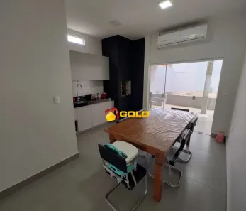 Casa com 3 Quartos para alugar, 190m² no Tibery, Uberlândia