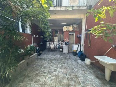 Casa com 3 Quartos à venda, 142m² no Vila Mathias, Santos