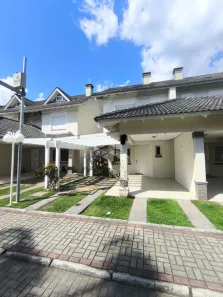 Casa de Condomínio com 3 Quartos à venda, 141m² no São José, Santa Maria