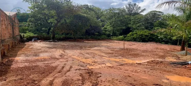 Lote/Terreno à venda, 800m² no Planalto, Belo Horizonte