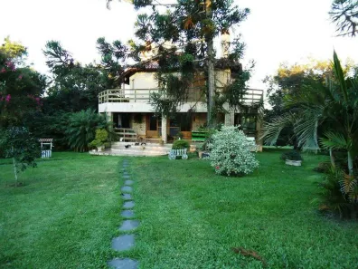 Fazenda/Sítio com 4 Quartos à venda, 900m² no Branquinha, Viamão