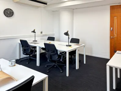 Sala Comercial para alugar, 100m² no Vila Olímpia, São Paulo