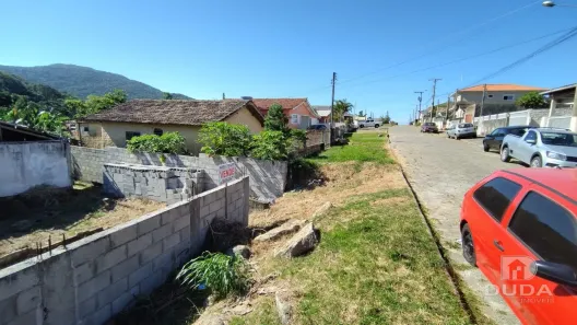 Lote/Terreno à venda, 225m² no Paes Leme, Imbituba