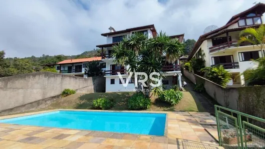 Casa com 6 Quartos à venda, 423m² no Iucas, Teresópolis