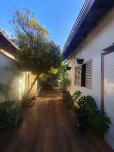 Casa com 3 Quartos à venda, 144m² no Olinda, Uberaba