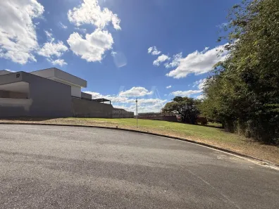 Lote/Terreno à venda, 1116m² no Village Ipanema II, Araçoiaba da Serra
