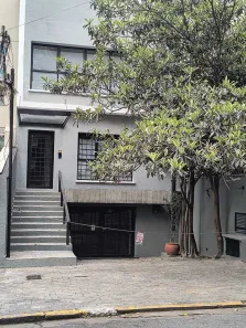 Casa com 4 Quartos para alugar, 380m² no Higienópolis, São Paulo