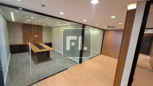 Sala Comercial para alugar, 175m² no Consolação, São Paulo