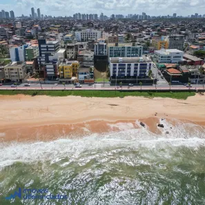 Lote/Terreno à venda, 711m² no Amaralina, Salvador