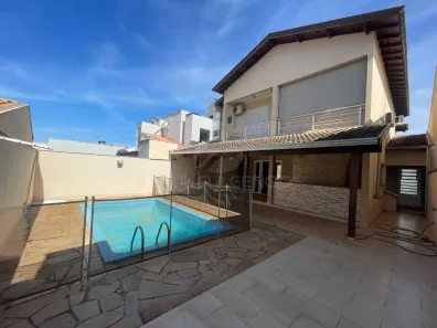 Casa de Condomínio com 3 Quartos para venda ou aluguel, 190m² no Aragarça, Londrina