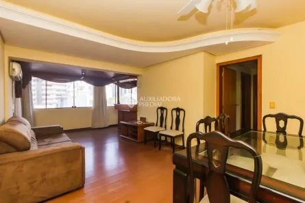 Apartamento com 2 Quartos para alugar, 126m² no Moinhos de Vento, Porto Alegre