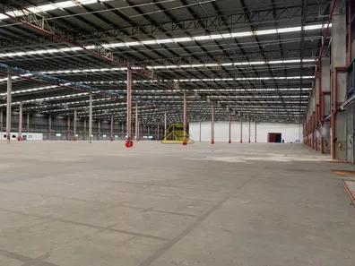 Galpão/Depósito/Armazém para alugar, 4000m² no Nova Campinas, Duque de Caxias