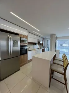 Apartamento com 2 Quartos para alugar, 105m² no Joana D'Arc, Nova Iguaçu