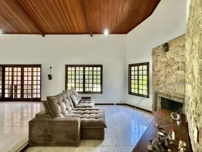 Casa de Condomínio com 3 Quartos à venda, 255m² no Jardim Ana Estela, Carapicuíba