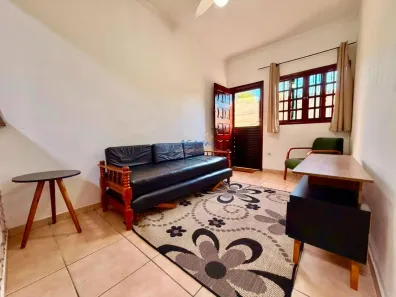 Casa de Condomínio com 1 Quarto à venda, 45m² no Aviação, Praia Grande