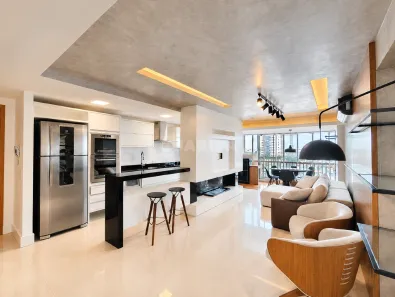 Apartamento com 2 Quartos para alugar, 86m² no Três Figueiras, Porto Alegre