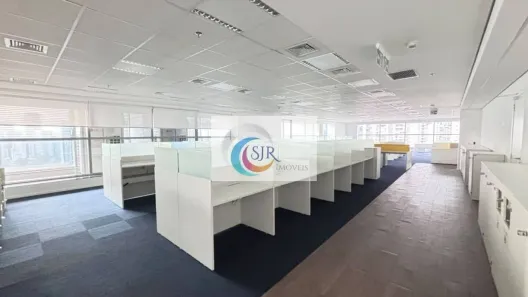 Sala Comercial para alugar, 327m² no Vila Cordeiro, São Paulo