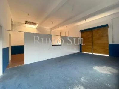 Galpão/Depósito/Armazém para alugar, 180m² no Terceira Divisão de Interlagos, São Paulo