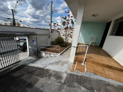 Casa com 2 Quartos à venda, 162m² no Parque Brasília, Jundiaí