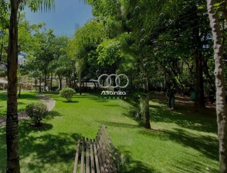 Casa com 4 quartos — Buritis, Belo Horizonte
