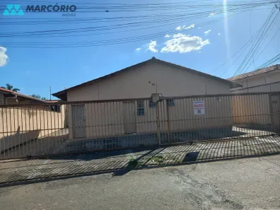 Casa com 10 Quartos à venda, 227m² no Vila Americano do Brasil, Goiânia