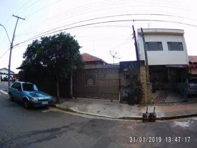 Casa com 3 Quartos à venda, 165m² no Vila São Pedro, Americana