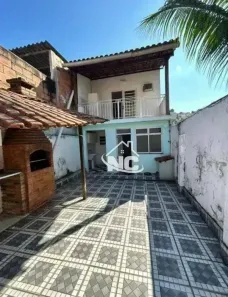 Casa com 4 Quartos à venda, 200m² no Engenhoca, Niterói