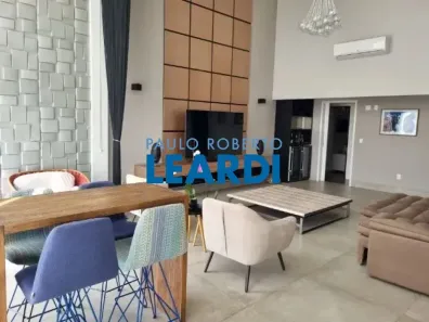 Apartamento com 3 Quartos à venda, 238m² no Vila Suzana, São Paulo