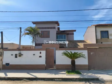 Casa com 4 Quartos à venda, 300m² no Goitacazes, Campos dos Goytacazes