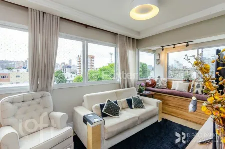 Apartamento com 2 Quartos à venda, 67m² no Auxiliadora, Porto Alegre