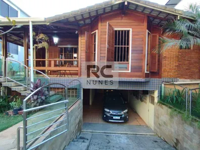 Casa com 4 Quartos à venda, 266m² no Santa Lúcia, Belo Horizonte